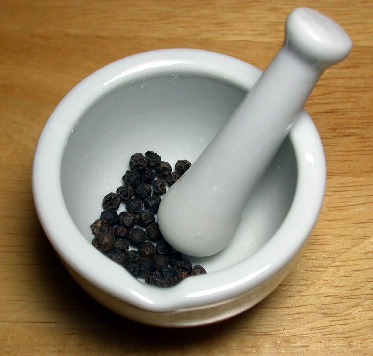 Black Pepper from AARKVEE AGRO EXPORTS
